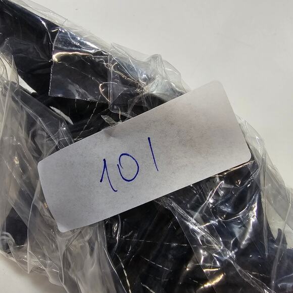 Helsa Sandal Kitten Heels - Picture 9 of 9